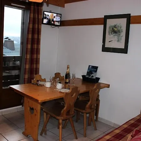 Apartamento Reine Blanche - Pour 4 Personnes Bien Equipe Et Au Sein D'un Quartier Calme Mae-7656